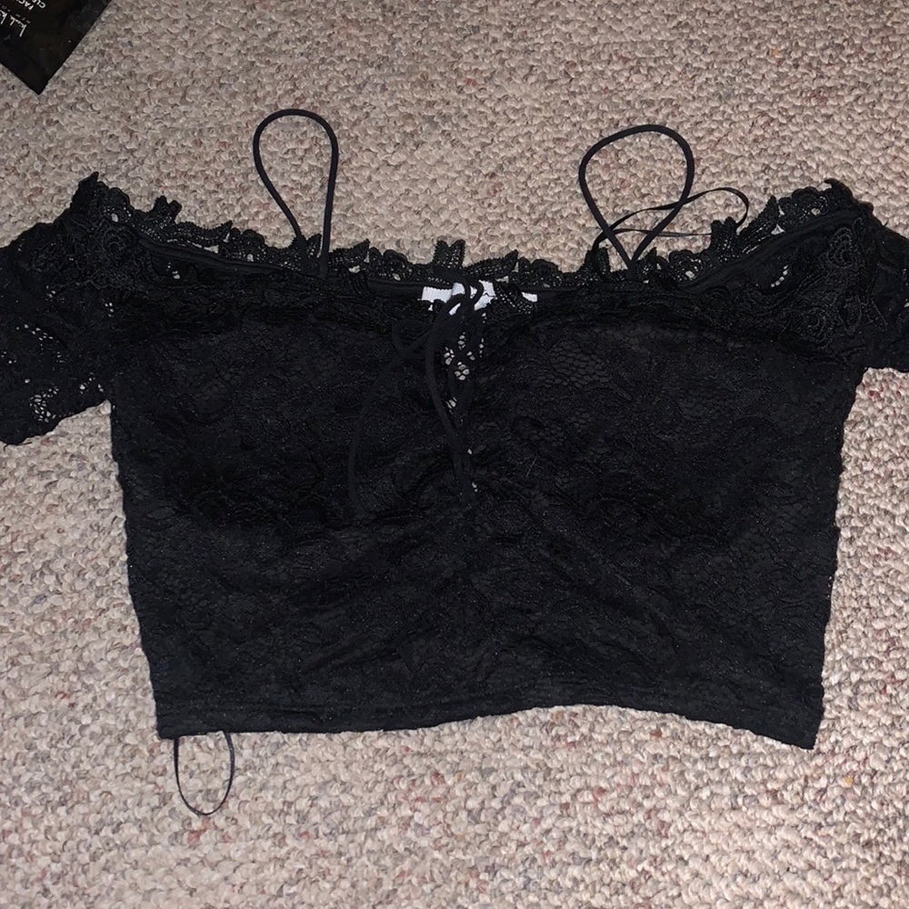 Fashion Nova lace crop top